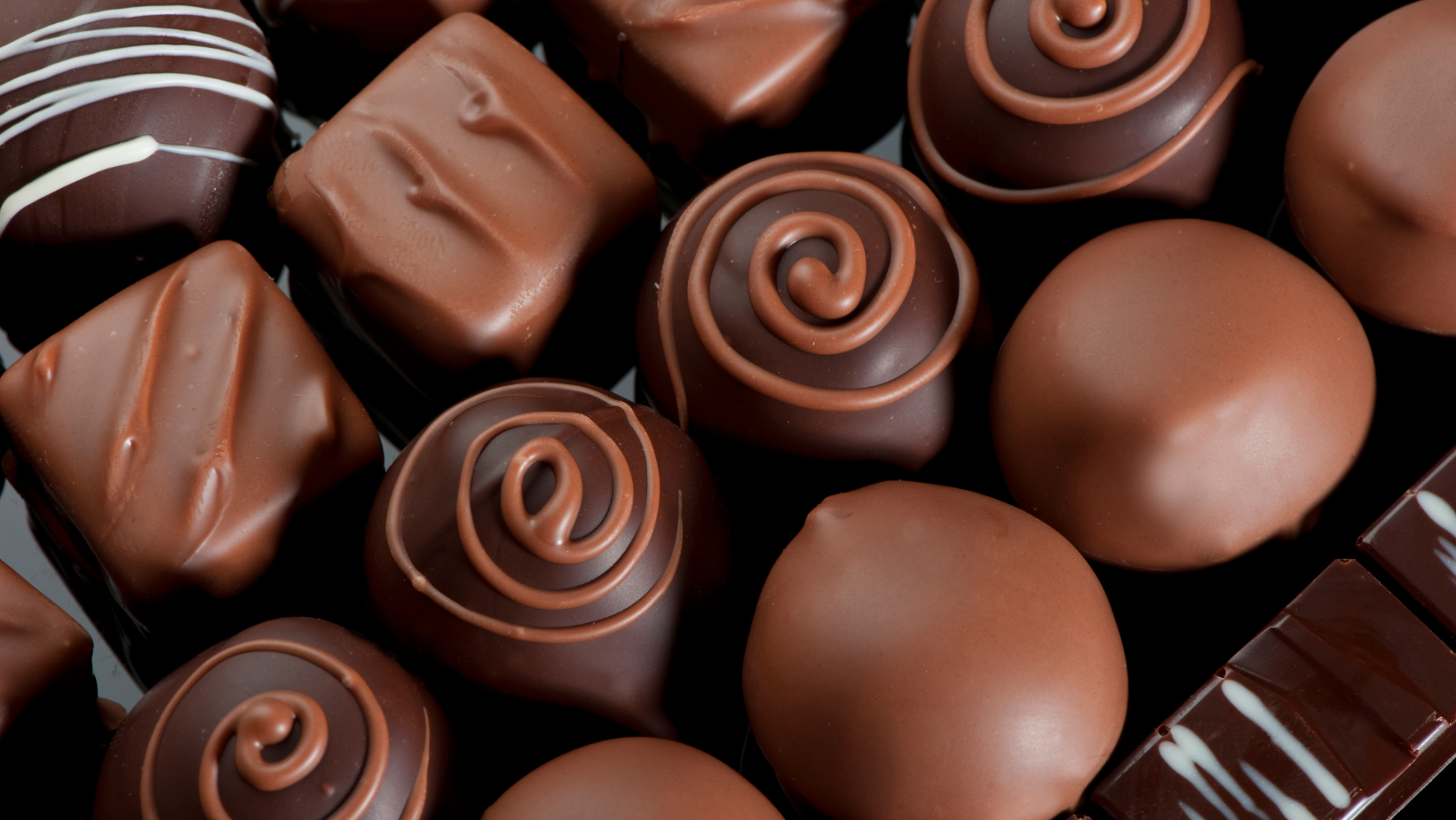 Candy:hou_h2r89n4= Chocolate